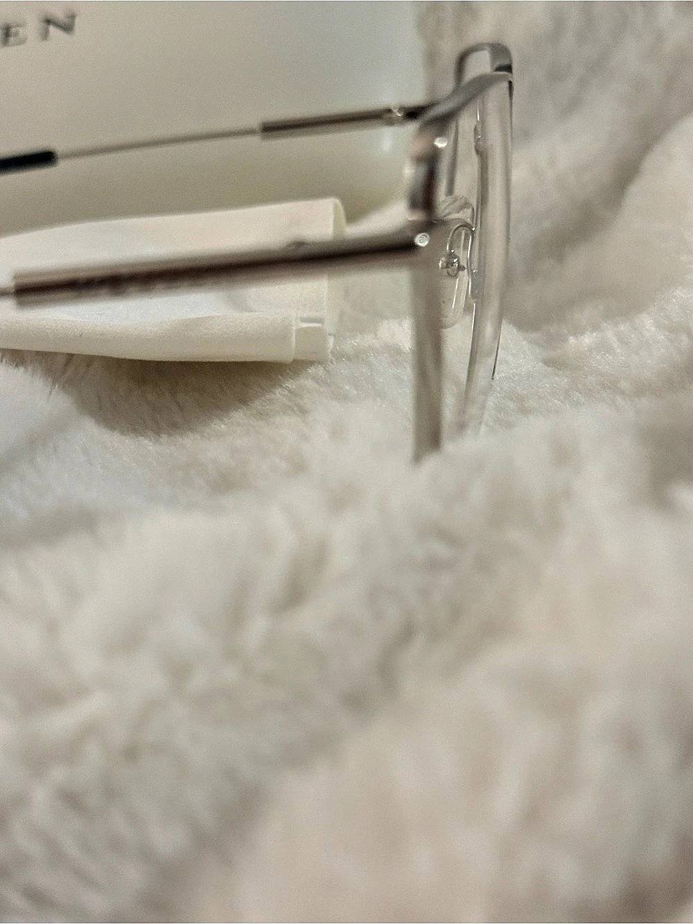 Alexander McQueen Rx Unisex frames - Picture 5 of 6
